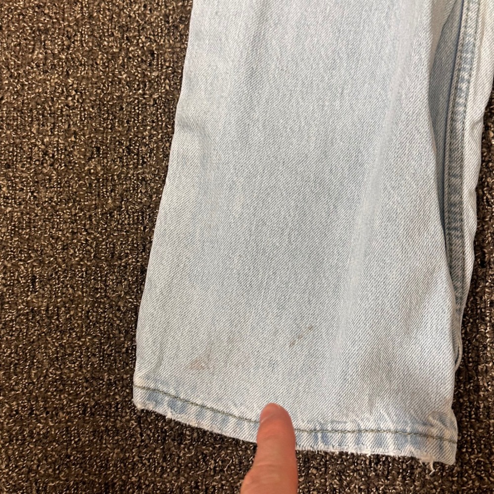 Levis Low Pro Straight Jeans Women 27 Light Wash Distressed Denim FLAWS - Picture 12 of 12